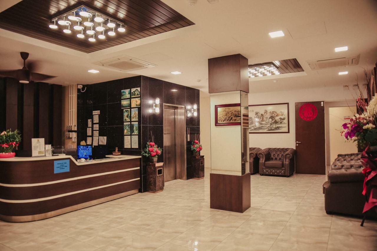 Phoenix Hotel Gua Musang Eksteriør billede